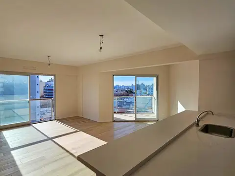 ALQUILER DEPARTAMENTO 3 AMBIENTES CON COCHERA  EN VILLA DEL PARQUE