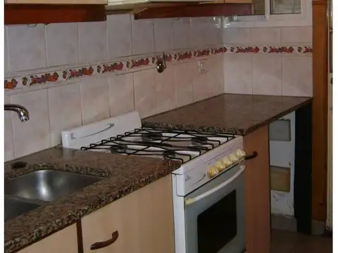 Departamento 3 ambientes con 1 baño