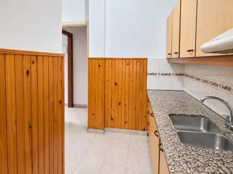 Departamento en Alquiler en Carapachay, $ 850.000