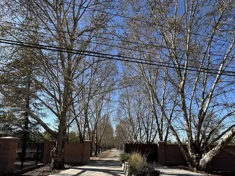 Terreno en Venta de 2300,0 m2