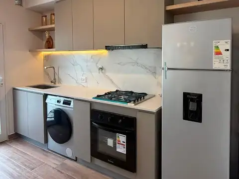 Depto Tipo Casa en Venta con 2 cocheras