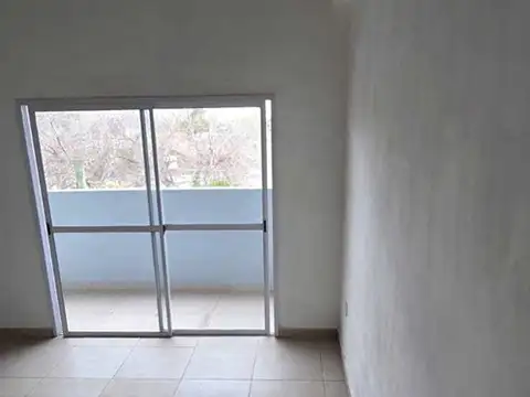 Departamento en Alquiler en Los Polvorines, $ 735.000
