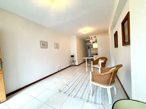 Depto Tipo Casa 2 ambientes con 1 baño