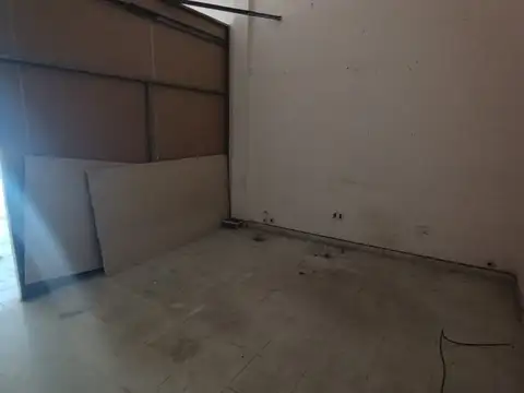 Local en Alquiler en Wilde, $ 450.000