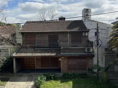 Casa en Alquiler en Victoria Barrio Centro, USD 3.000