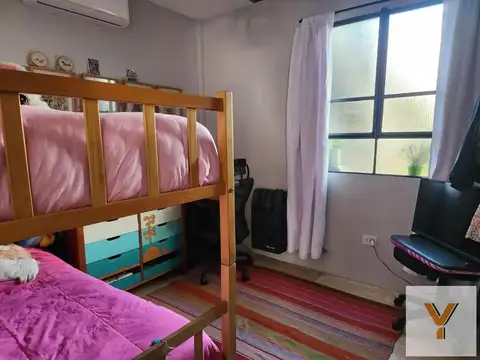 Depto Tipo Casa en Venta 40 años