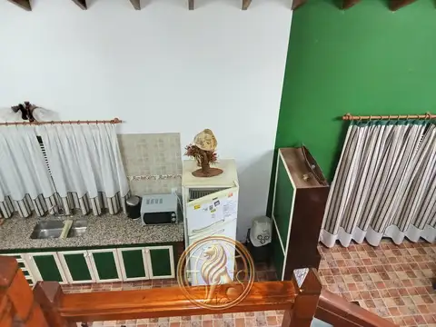 Casa 3 ambientes con 2 baños