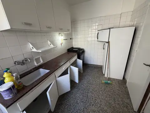 Departamento en Alquiler en Balvanera, $ 570.000