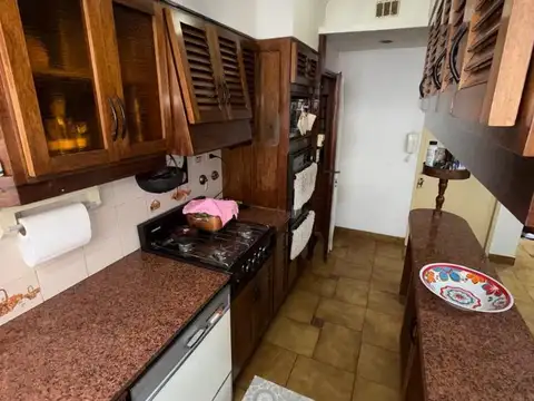 Casa en Venta con 4 cocheras