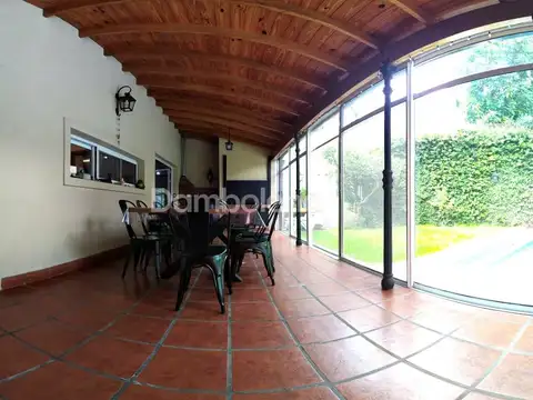 Casa  en Venta o permuta ubicado en Morón, G.B.A. Zona Oeste
