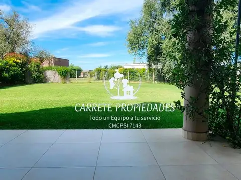 Casa en venta 4 amb. y escritorio. Cochera. Lote Central. Barrio San Ramiro.