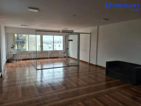 Alquiler de Oficina de 78 m2 planta libre sobre Avda. Callao esq. Avda. Corrientes