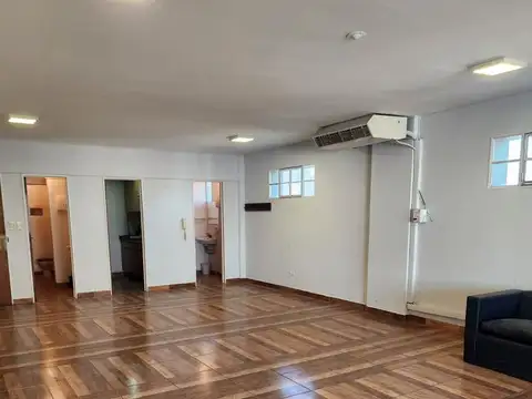 Oficina en Alquiler 42 años