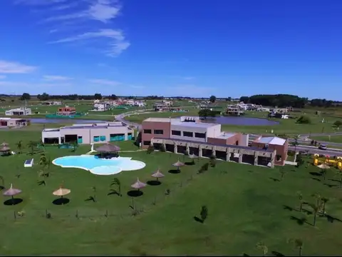 Terreno en Venta de 1218,0 m2