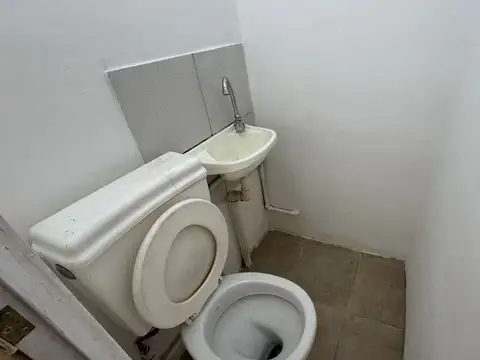 Local en Alquiler Via Púb.