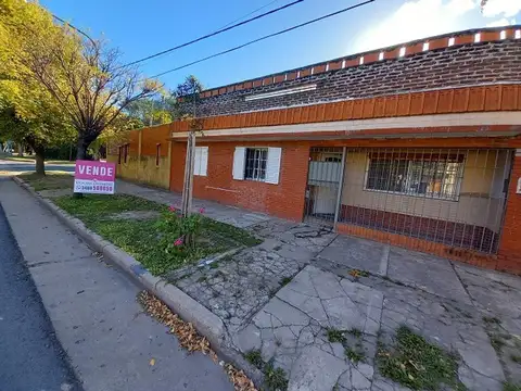 Av. Calixto Dellepiane 700