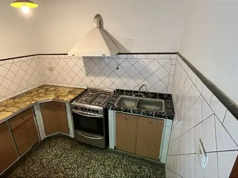 Depto Tipo Casa en Alquiler en Villa Talleres, $ 600.000