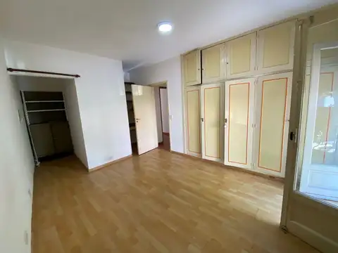 PH EN VENTA 4 AMBIENTES EN SAN ISIDRO CON BALCON