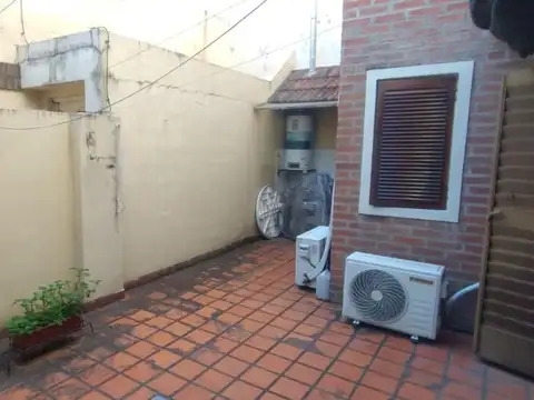Depto Tipo Casa en Venta 25 años