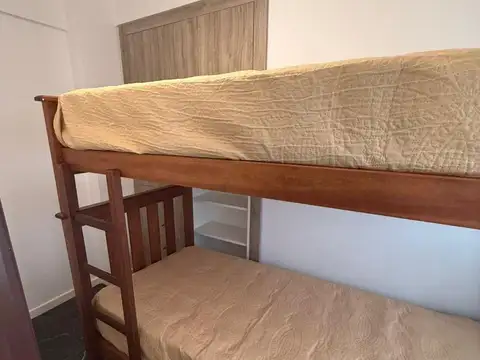 Venta Departamento 2 AMB con dependencia a la calle Centro