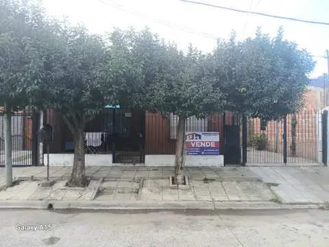 Venta 2 viviendas s/lote de 300 m²