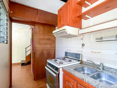 Depto Tipo Casa en Venta con 1 cocheras