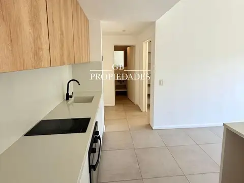 Departamento en Alquiler con 1 cocheras