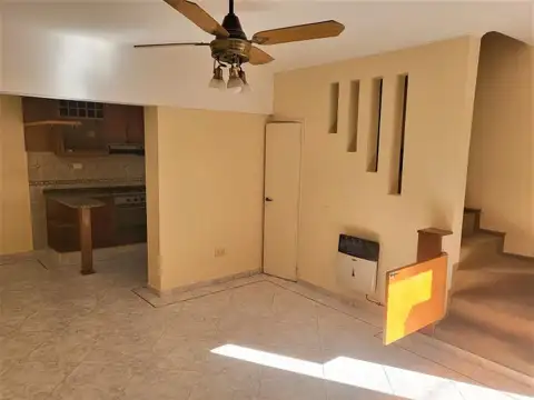 Maciel 253 00-07 , Piso No definido