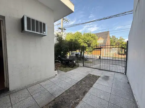 Casa en Venta en Castelar Norte, USD 170.000