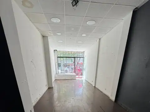 VENTA LOCAL COMERCIAL DE 45M2 EN ITUZAINGO CENTRO