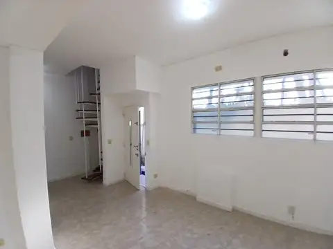 Depto Tipo Casa en Venta al Noroeste