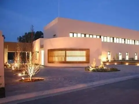 Lote 1.190m² Al Golf Haras Santa María