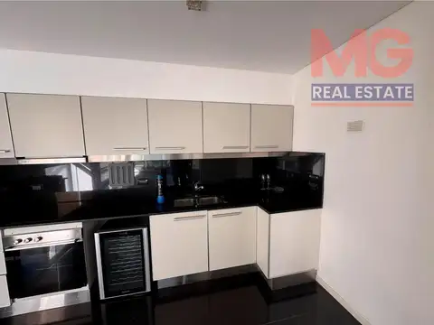 Departamento en Alquiler con 1 cocheras