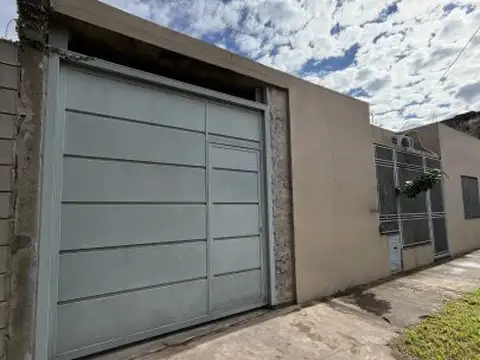Casa en Alquiler de 2 dormitorios