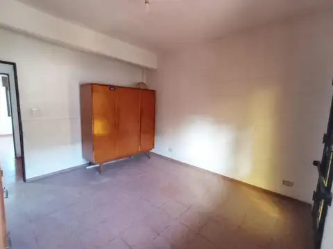 Depto Tipo Casa 4 ambientes con 1 baño