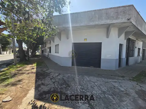 Venta en block 3 deptos + local en esquina - j. l. suárez