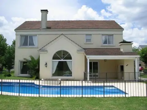 Casa en Venta de 5 dormitorios