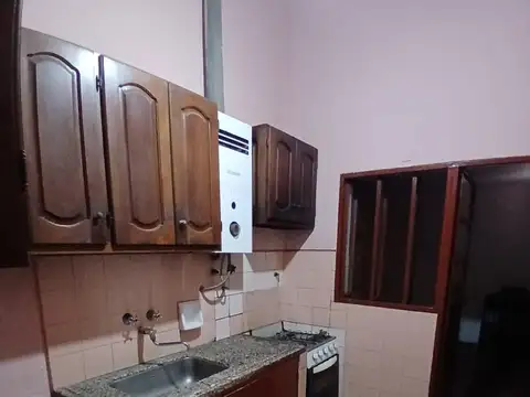 Casa en Alquiler con 1 cochera