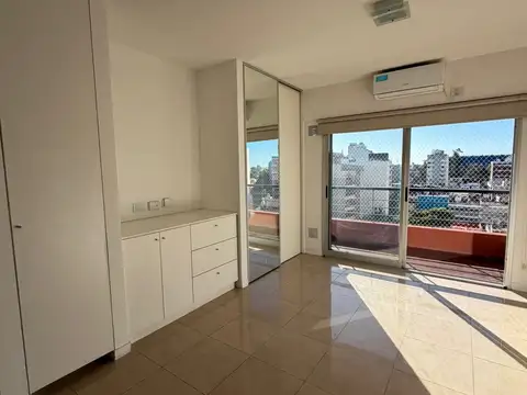 Ibarrola 6600, Piso 6