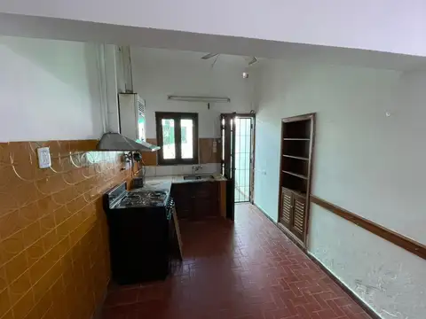 CASA 3 DORM BARRIO GUEMES 