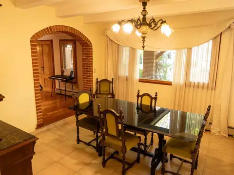 Casa en Venta al Este