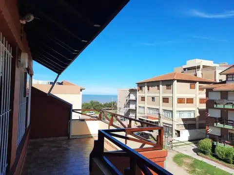 Calle 301 34 , Piso 3