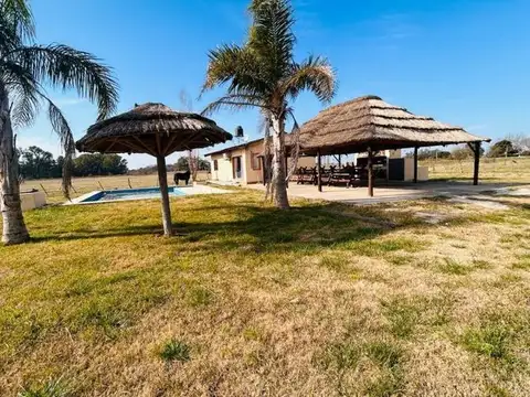VENTA QUINTA EN MERCEDES