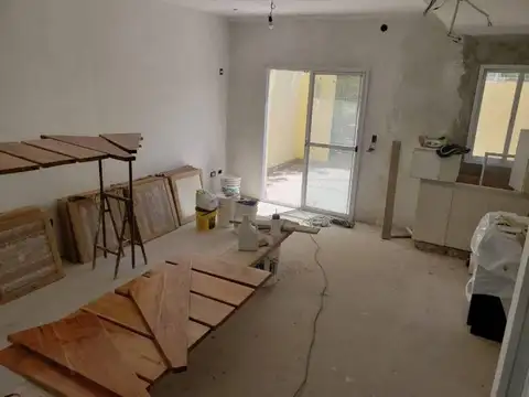 Casa 3 ambientes con 1 baño
