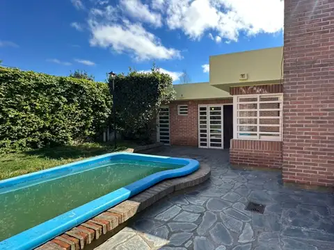 Casa en Alquiler en City Bell, $ 1.500.000