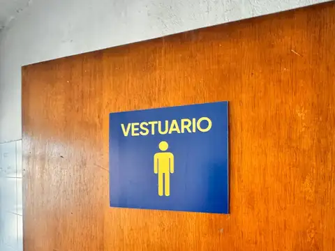 FABULOSO GALPON CON TECHO PARABOLICO, VESTUARIOS, BAÑOS Y OFICINAS