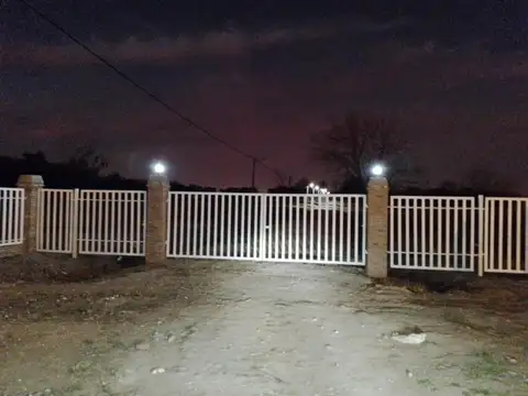 Ram. Venta Terreno En Barrio Las Lomadas, Matheu