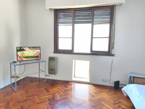 Sanchez de Bustamante  al 2300