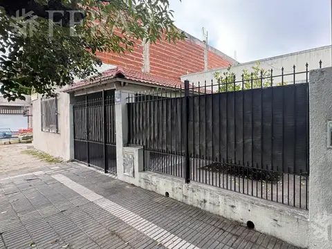 Casa en Venta en Villa Dominico, USD 80.000
