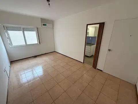 ALQUILER 3 AMB, EXCELENTE ESTADO, AVELLANEDA.